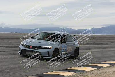 media/Jan-03-2026-SCCA SD (Sat) [[c9b9d14034]]/4-Novice Group/Session 1 Bowl/